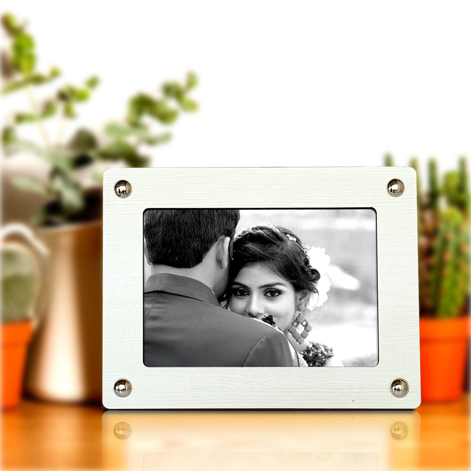 Wooden Desk Photo Frame - White